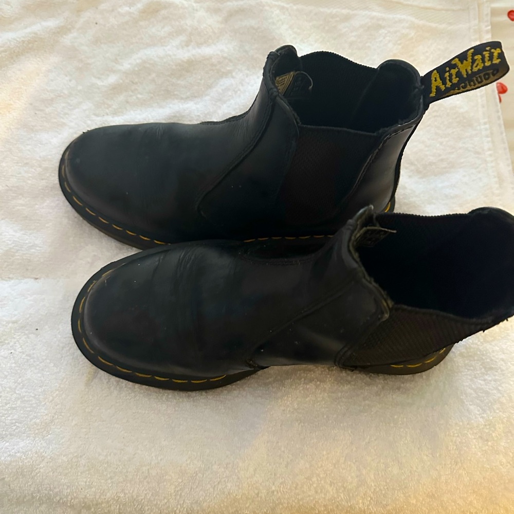 dr marten’s boots good condition
